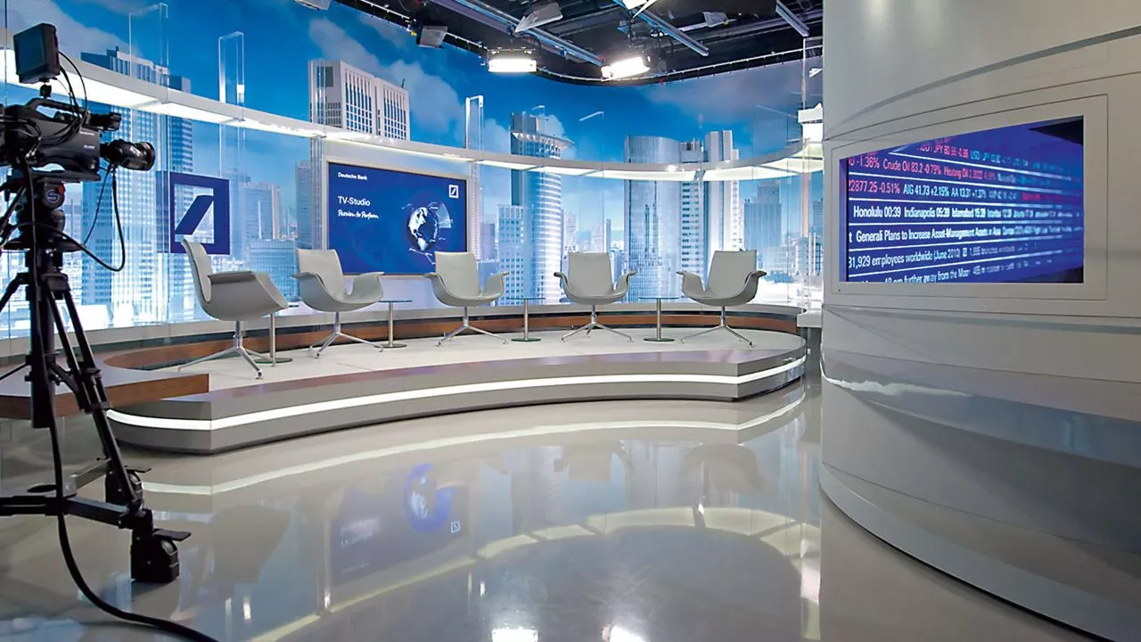 Television programs related to the renovation of the decor and its impact on the viewer - Decorations and interior design