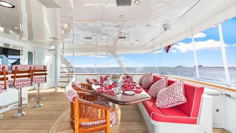 Yacht decor Yacht decor - Yacht decor